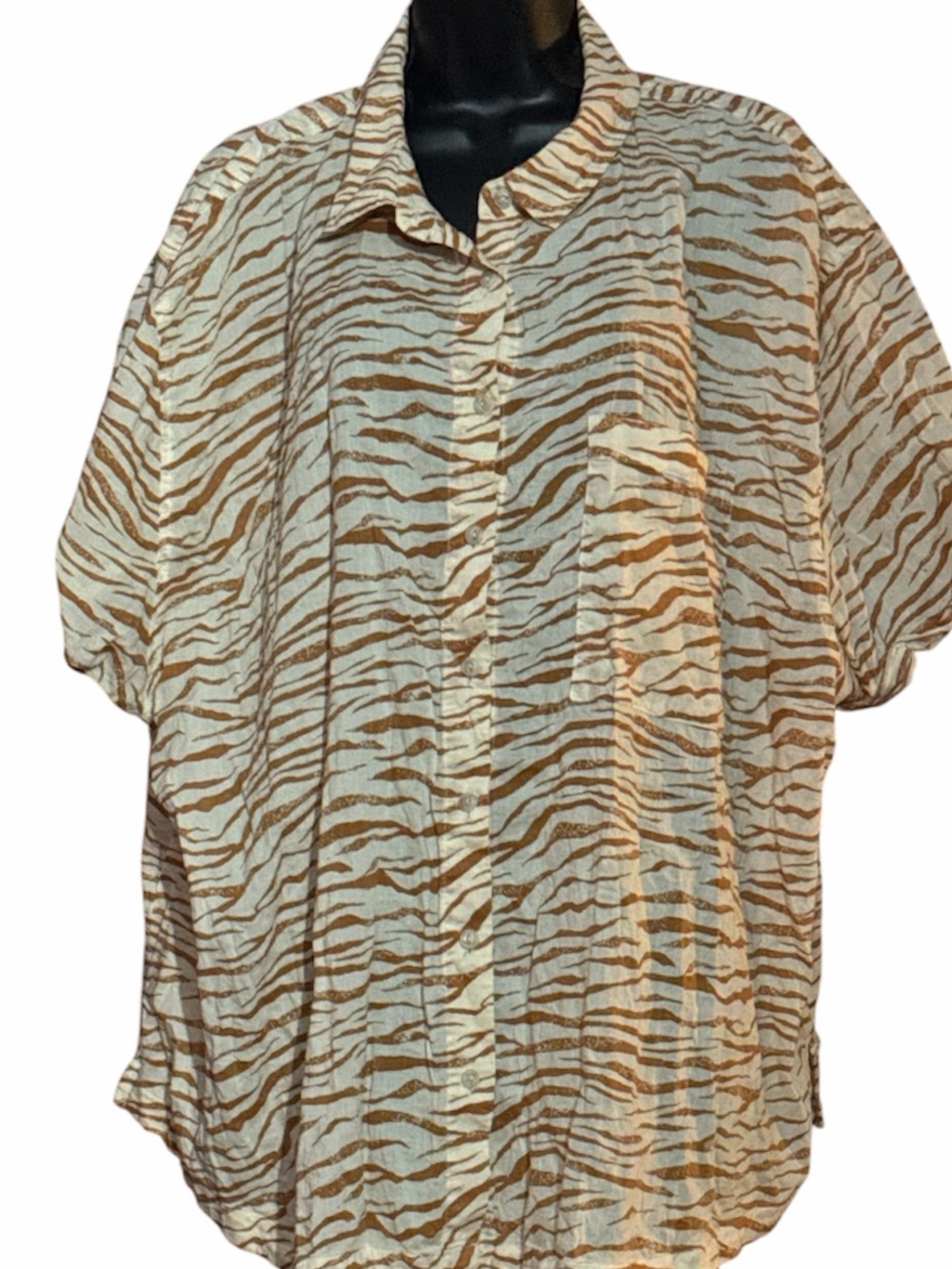 Ava & Viv White and Rust Tiger Stripe Print Dolman Sleeve Top- Size 2X